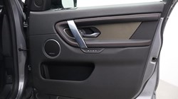 2019 (69) LAND ROVER DISCOVERY SPORT 2.0 D150 R-Dynamic SE 5dr Auto 5233538