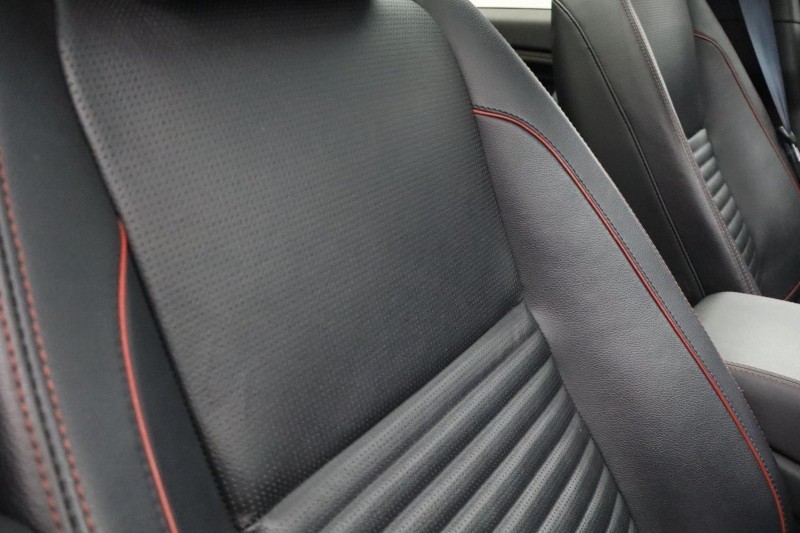 2019 (69) LAND ROVER DISCOVERY SPORT 2.0 D150 R-Dynamic SE 5dr Auto 5233541