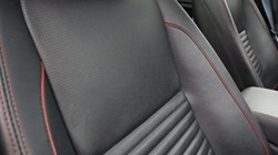 2019 (69) LAND ROVER DISCOVERY SPORT 2.0 D150 R-Dynamic SE 5dr Auto 5233541