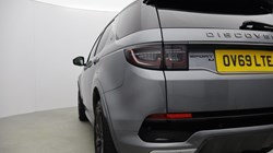2019 (69) LAND ROVER DISCOVERY SPORT 2.0 D150 R-Dynamic SE 5dr Auto 5233507
