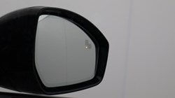 2019 (69) LAND ROVER DISCOVERY SPORT 2.0 D150 R-Dynamic SE 5dr Auto 5233556