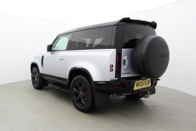 2023 (23) LAND ROVER DEFENDER 3.0 D250 X-Dynamic SE 90 3dr Auto 5232440