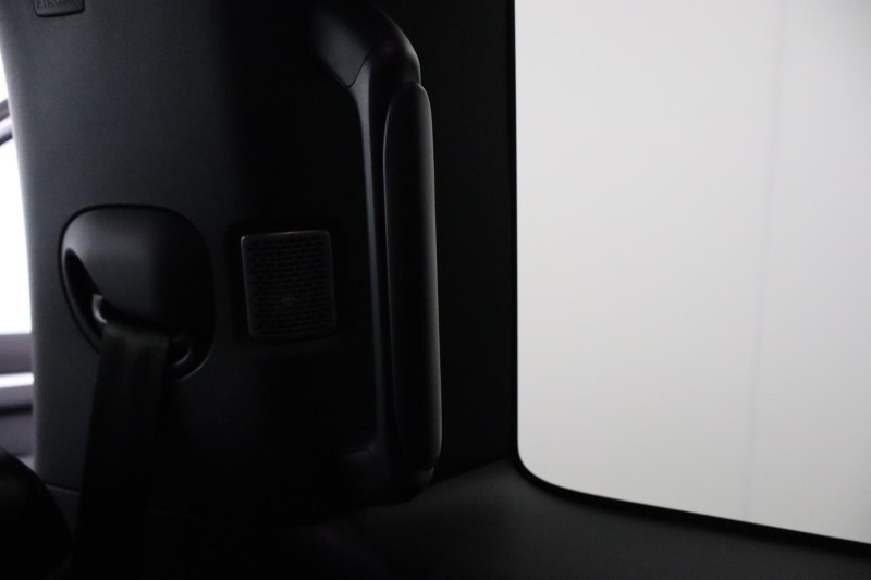 2023 (23) LAND ROVER DEFENDER 3.0 D250 X-Dynamic SE 90 3dr Auto 5232221