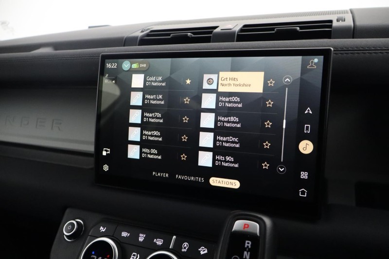 2023 (23) LAND ROVER DEFENDER 3.0 D250 X-Dynamic SE 90 3dr Auto 5232240