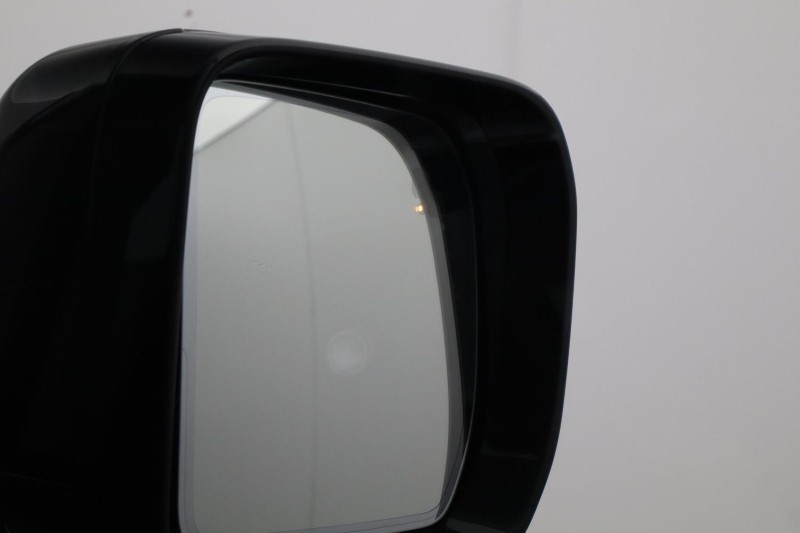 2023 (23) LAND ROVER DEFENDER 3.0 D250 X-Dynamic SE 90 3dr Auto 5232245