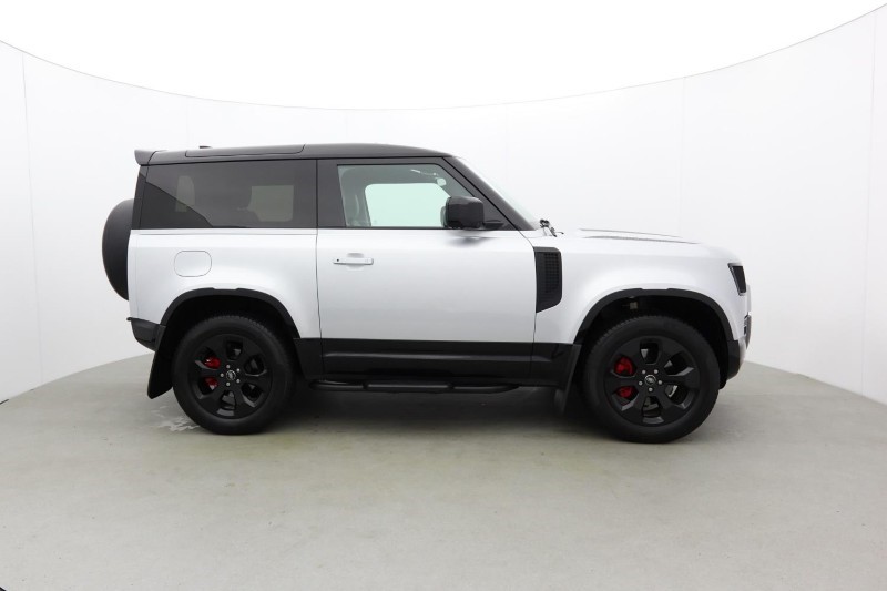 2023 (23) LAND ROVER DEFENDER 3.0 D250 X-Dynamic SE 90 3dr Auto 5232193