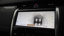 2022 (22) LAND ROVER DISCOVERY SPORT 2.0 D200 R-Dynamic SE 5dr Auto 5261933