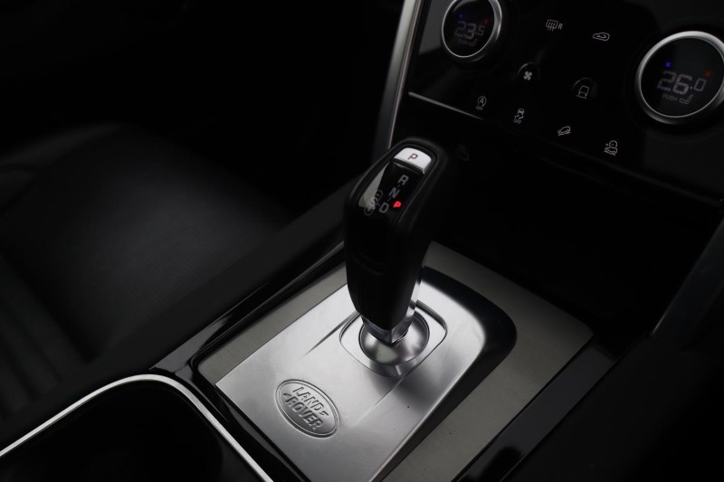 2022 (22) LAND ROVER DISCOVERY SPORT 2.0 D200 R-Dynamic SE 5dr Auto 5261927