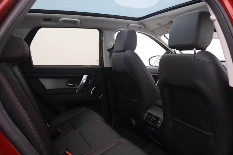 2022 (22) LAND ROVER DISCOVERY SPORT 2.0 D200 R-Dynamic SE 5dr Auto 5261909