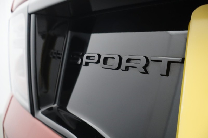 2022 (22) LAND ROVER DISCOVERY SPORT 2.0 D200 R-Dynamic SE 5dr Auto 5261895