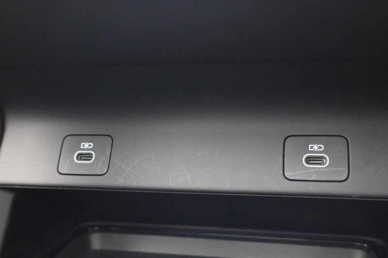 2024 (24) LAND ROVER DISCOVERY SPORT 2.0 D200 Dynamic HSE 5dr Auto [7 Seat] 5246712