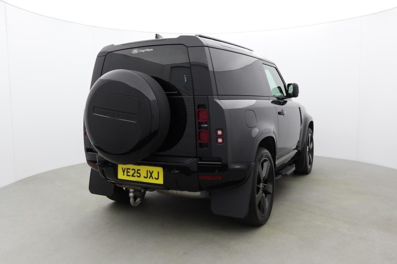 2025 (25) LAND ROVER COMMERCIAL DEFENDER 3.0 D350 Hard Top X-Dynamic HSE Auto [3 Seat] 5251408