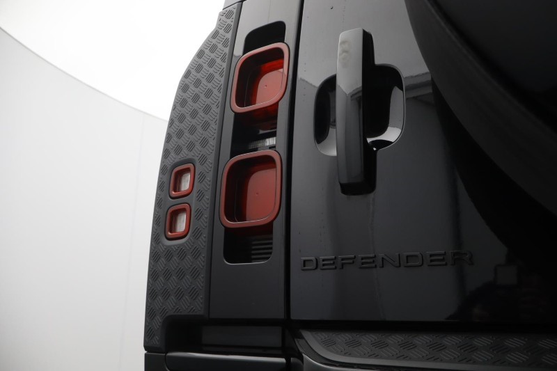 2025 (25) LAND ROVER COMMERCIAL DEFENDER 3.0 D350 Hard Top X-Dynamic HSE Auto [3 Seat] 5251414