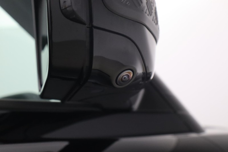 2025 (25) LAND ROVER COMMERCIAL DEFENDER 3.0 D350 Hard Top X-Dynamic HSE Auto [3 Seat] 5251970