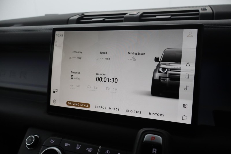 2025 (25) LAND ROVER COMMERCIAL DEFENDER 3.0 D350 Hard Top X-Dynamic HSE Auto [3 Seat] 5251998