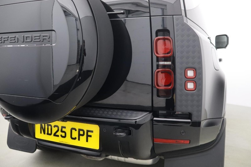 2025 (25) LAND ROVER COMMERCIAL DEFENDER 3.0 D350 Hard Top X-Dynamic HSE Auto [3 Seat] 5251957