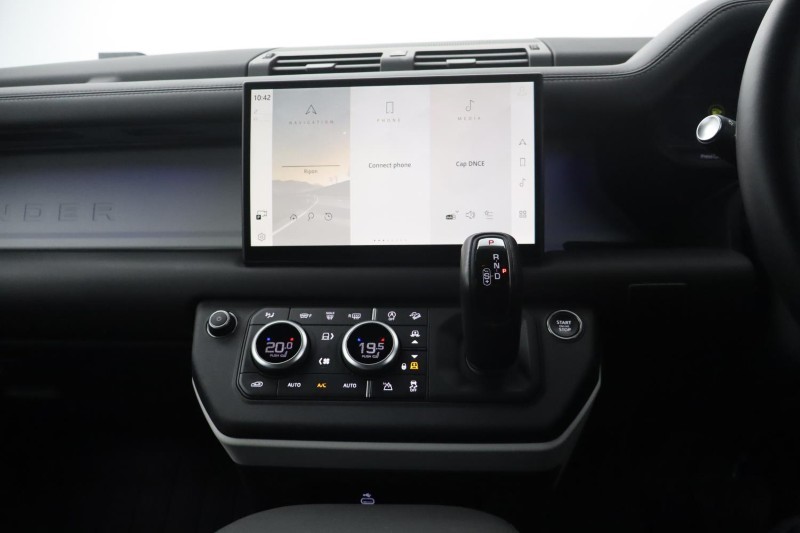 2025 (25) LAND ROVER COMMERCIAL DEFENDER 3.0 D350 Hard Top X-Dynamic HSE Auto [3 Seat] 5251985