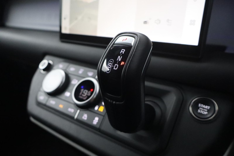 2025 (25) LAND ROVER COMMERCIAL DEFENDER 3.0 D350 Hard Top X-Dynamic HSE Auto [3 Seat] 5251989