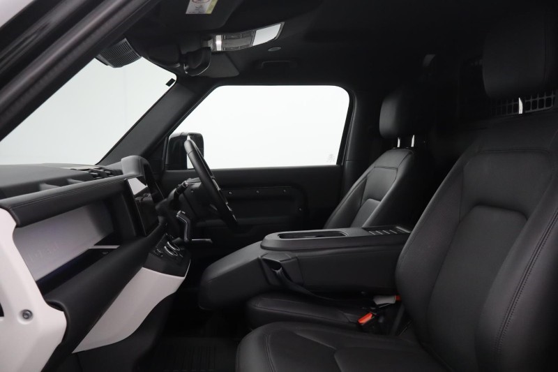 2025 (25) LAND ROVER COMMERCIAL DEFENDER 3.0 D350 Hard Top X-Dynamic HSE Auto [3 Seat] 5251967