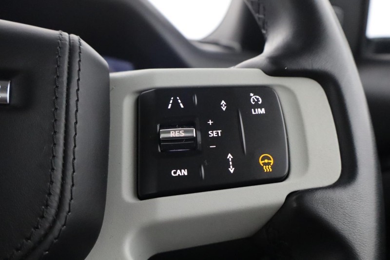 2021 (71) LAND ROVER DEFENDER 3.0 D250 X-Dynamic HSE 90 3dr Auto 5267885