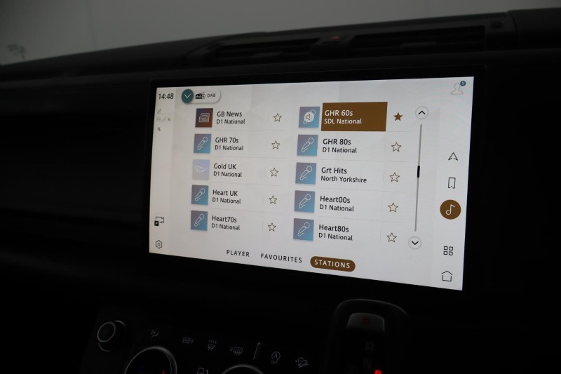 2021 (71) LAND ROVER DEFENDER 3.0 D250 X-Dynamic HSE 90 3dr Auto 5267890