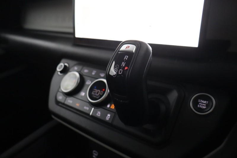2021 (71) LAND ROVER DEFENDER 3.0 D250 X-Dynamic HSE 90 3dr Auto 5267886