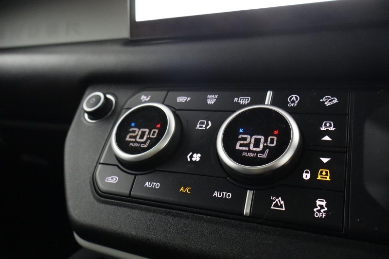 2021 (71) LAND ROVER DEFENDER 3.0 D250 X-Dynamic HSE 90 3dr Auto 5267887