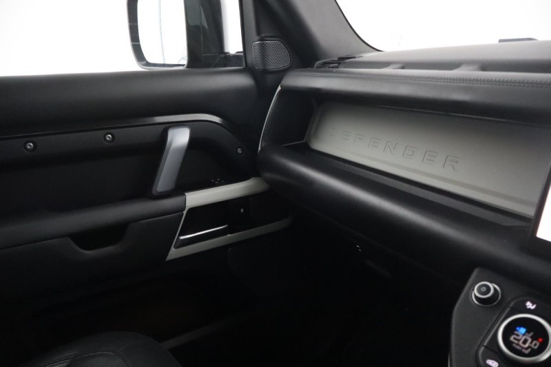 2021 (71) LAND ROVER DEFENDER 3.0 D250 X-Dynamic HSE 90 3dr Auto 5267903