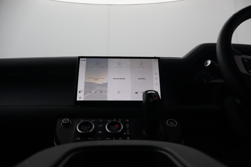 2025 (25) LAND ROVER COMMERCIAL DEFENDER 3.0 D350 Hard Top X-Dynamic HSE Auto [3 Seat] 5255812