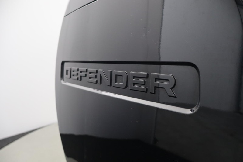 2025 (25) LAND ROVER COMMERCIAL DEFENDER 3.0 D350 Hard Top X-Dynamic HSE Auto [3 Seat] 5255775