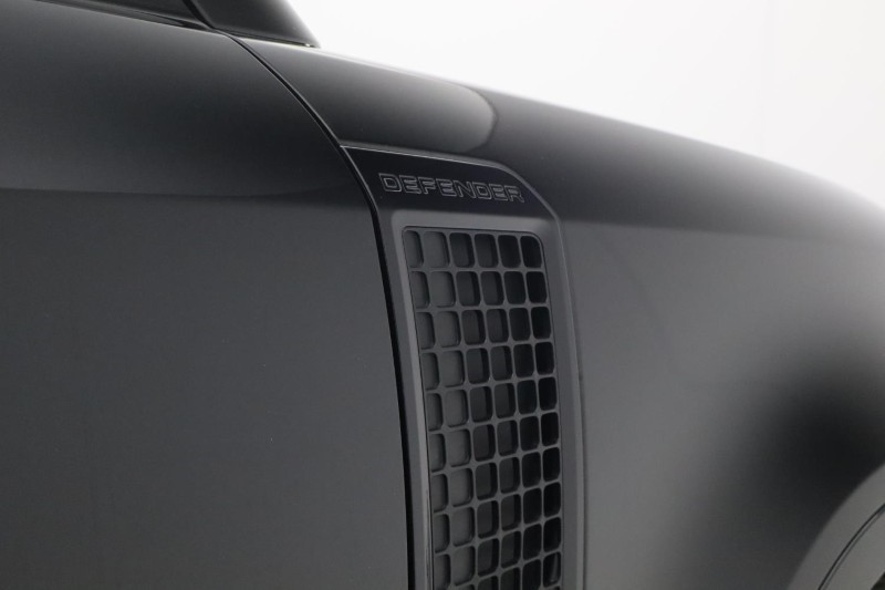 2025 (25) LAND ROVER COMMERCIAL DEFENDER 3.0 D350 Hard Top X-Dynamic HSE Auto [3 Seat] 5255778