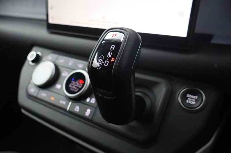 2025 (25) LAND ROVER COMMERCIAL DEFENDER 3.0 D350 Hard Top X-Dynamic HSE Auto [3 Seat] 5255807