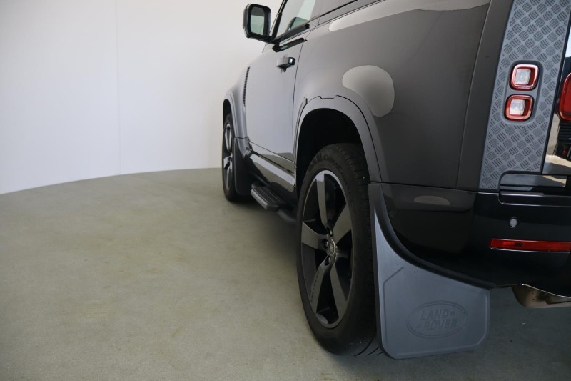 2025 (25) LAND ROVER COMMERCIAL DEFENDER 3.0 D350 Hard Top X-Dynamic HSE Auto [3 Seat] 5269137