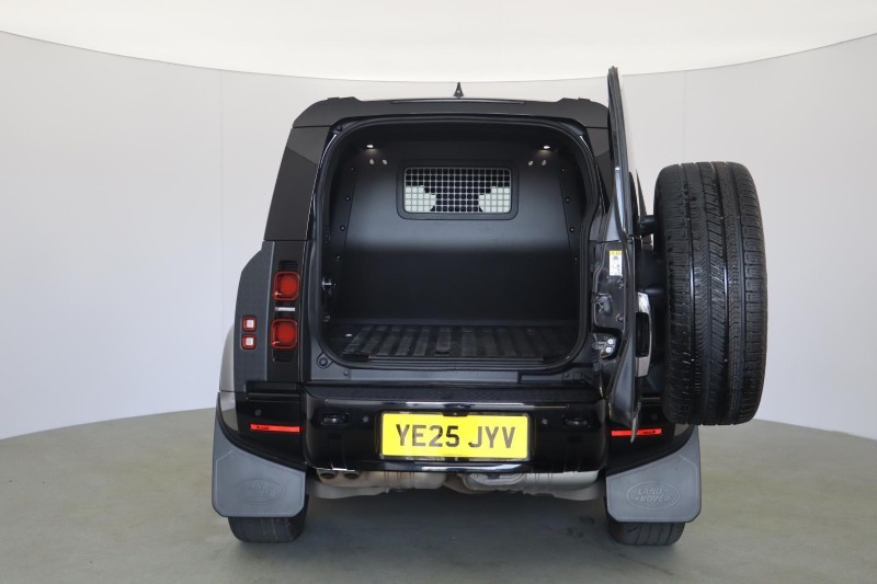 2025 (25) LAND ROVER COMMERCIAL DEFENDER 3.0 D350 Hard Top X-Dynamic HSE Auto [3 Seat] 5269134