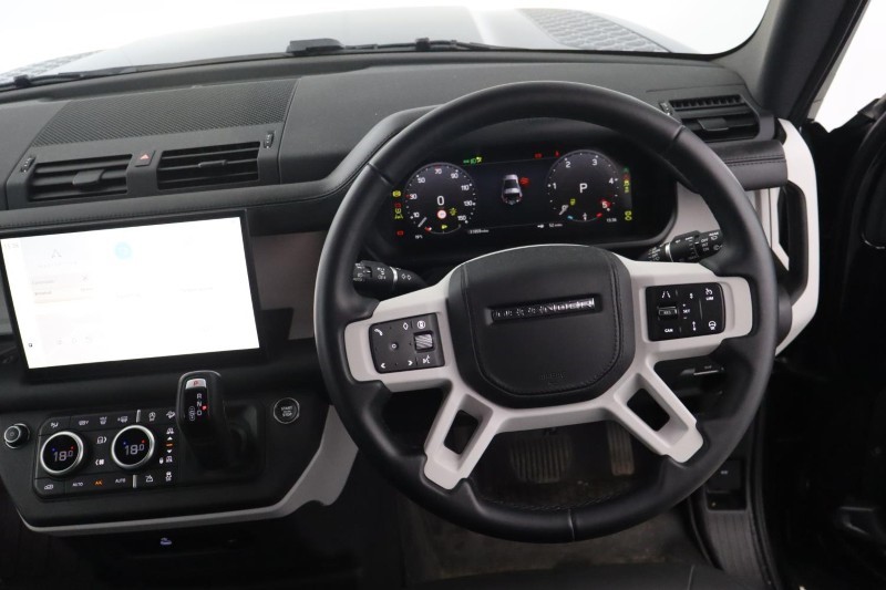 2025 (25) LAND ROVER COMMERCIAL DEFENDER 3.0 D350 Hard Top X-Dynamic HSE Auto [3 Seat] 5269151