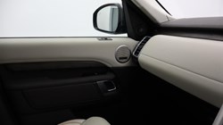 2019 (69) LAND ROVER DISCOVERY 3.0 SD6 HSE 5dr Auto 5252148