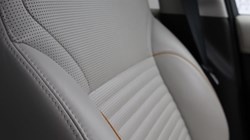 2019 (69) LAND ROVER DISCOVERY 3.0 SD6 HSE 5dr Auto 5252150