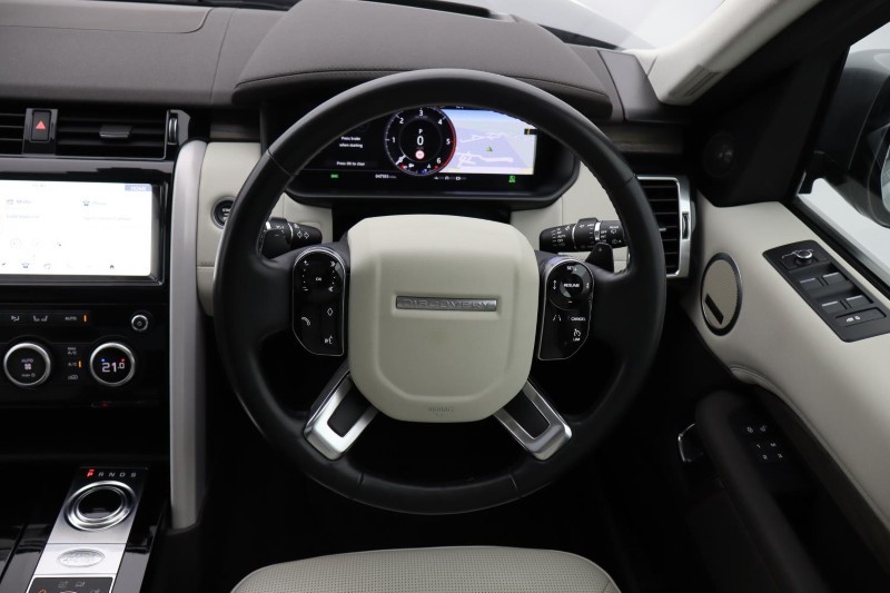 2019 (69) LAND ROVER DISCOVERY 3.0 SD6 HSE 5dr Auto 5252130