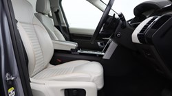 2019 (69) LAND ROVER DISCOVERY 3.0 SD6 HSE 5dr Auto 5252134