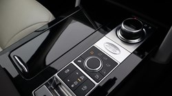 2019 (69) LAND ROVER DISCOVERY 3.0 SD6 HSE 5dr Auto 5252147