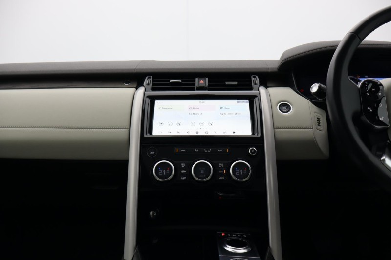 2019 (69) LAND ROVER DISCOVERY 3.0 SD6 HSE 5dr Auto 5252129