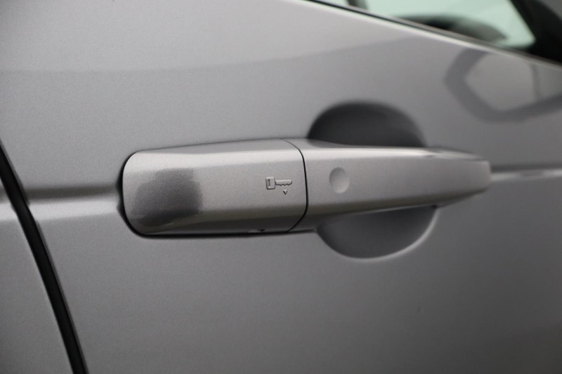 2019 (69) LAND ROVER DISCOVERY 3.0 SD6 HSE 5dr Auto 5252117