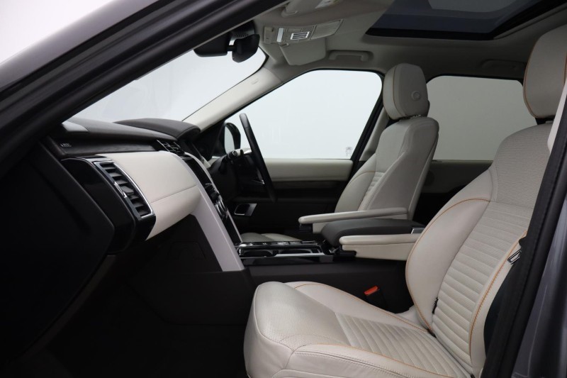 2019 (69) LAND ROVER DISCOVERY 3.0 SD6 HSE 5dr Auto 5252109