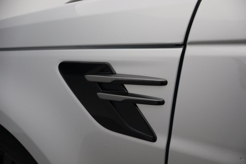 2022 (22) LAND ROVER RANGE ROVER SPORT 3.0 D300 HSE Silver 5dr Auto 5245835