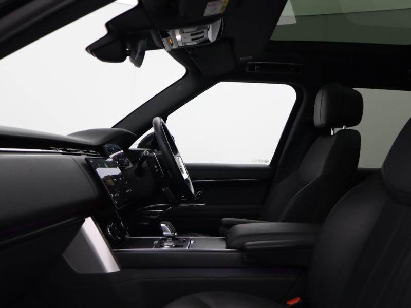 2022 (22) LAND ROVER RANGE ROVER 3.0 D300 SE 4dr Auto 5240311