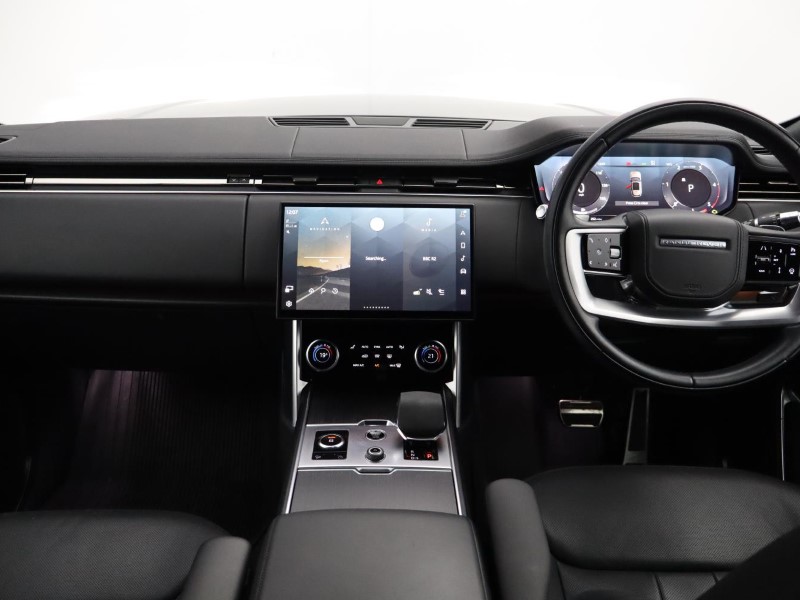 2022 (22) LAND ROVER RANGE ROVER 3.0 D300 SE 4dr Auto 5240335