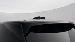 2022 (22) LAND ROVER RANGE ROVER 3.0 D300 SE 4dr Auto 5240307