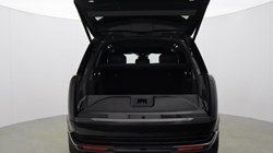 2022 (22) LAND ROVER RANGE ROVER 3.0 D300 SE 4dr Auto 5240309