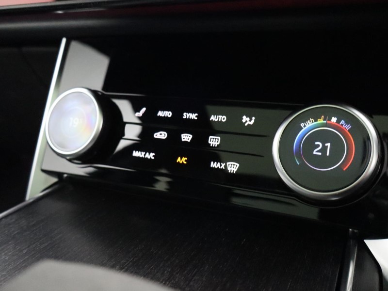 2022 (22) LAND ROVER RANGE ROVER 3.0 D300 SE 4dr Auto 5240350