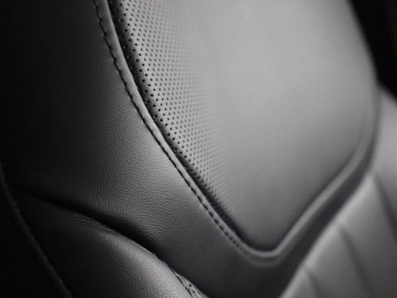 2022 (22) LAND ROVER RANGE ROVER 3.0 D300 SE 4dr Auto 5240358